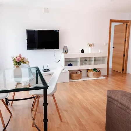 Reformado Y Muy Tranquilo Junto A Puente Romano, 3hab, Aire Acondicionado Y Wifi Appartement