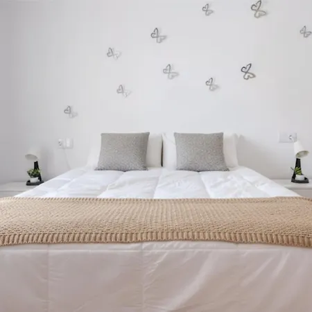 Reformado Y Muy Tranquilo Junto A Puente Romano, 3hab, Aire Acondicionado Y Wifi Apartamento