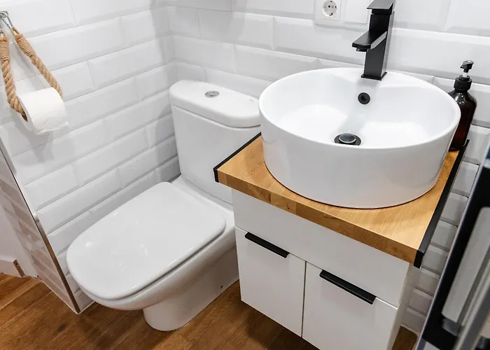 Appartement Reformado Y Muy Tranquilo Junto A Puente Romano, 3hab, Aire Acondicionado Y Wifi *