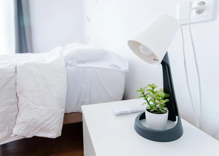 Reformado Y Muy Tranquilo Junto A Puente Romano, 3hab, Aire Acondicionado Y Wifi * Córdoba