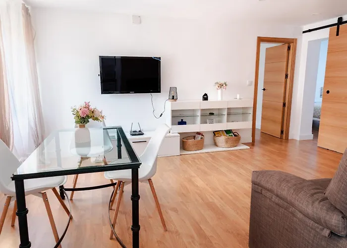 Reformado Y Muy Tranquilo Junto A Puente Romano, 3hab, Aire Acondicionado Y Wifi דירה