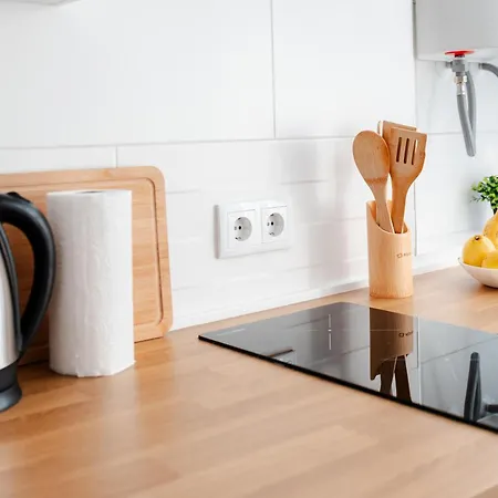 Appartement 3hab, Reformado Y Muy Tranquilo Junto A Puente Romano, Aire Acondicionado Y Wifi *
